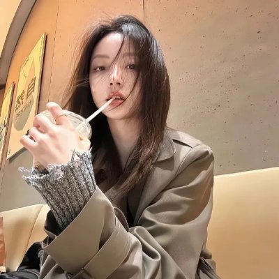 魔手娇娃